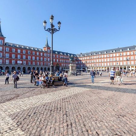Luxury Belmont Puerta Del Sol Apartment Madrid Exterior photo