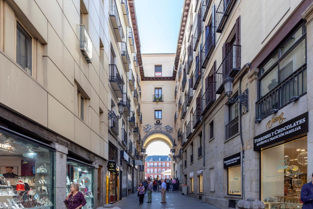 Luxury Belmont Puerta Del Sol Apartment Madrid Exterior photo