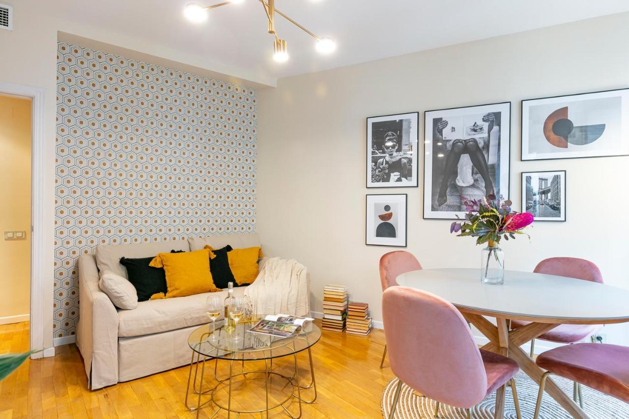 Luxury Belmont Puerta Del Sol Apartment Madrid Exterior photo