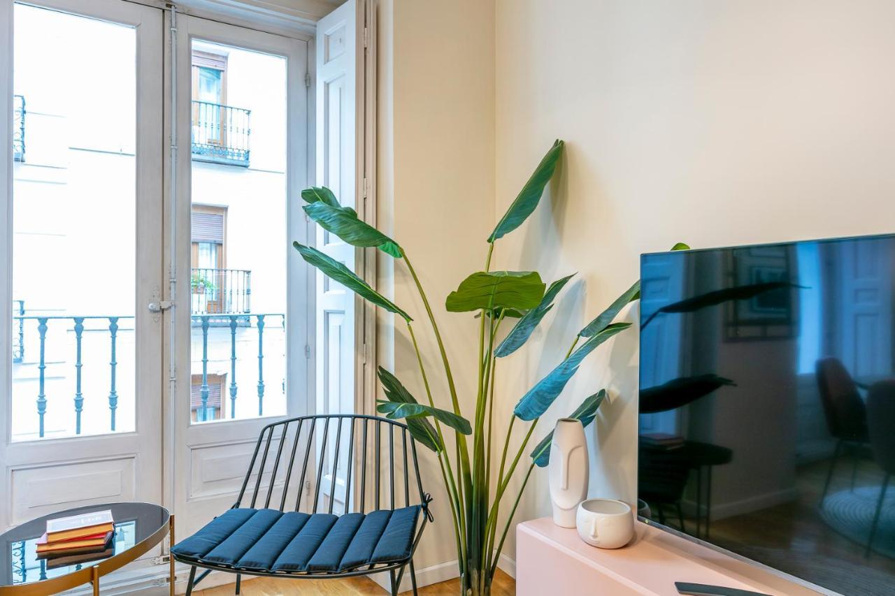 Luxury Belmont Puerta Del Sol Apartment Madrid Exterior photo