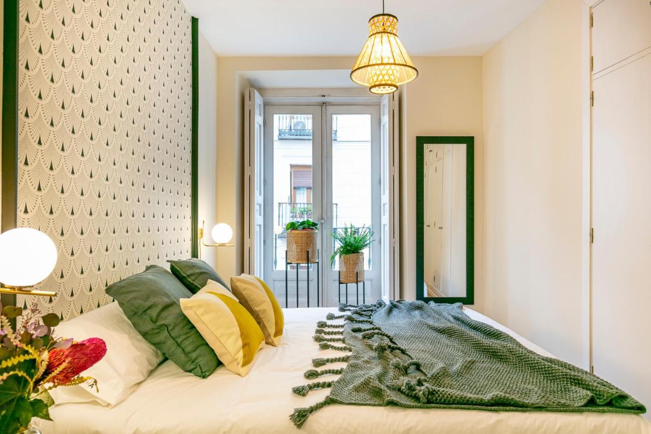Luxury Belmont Puerta Del Sol Apartment Madrid Exterior photo