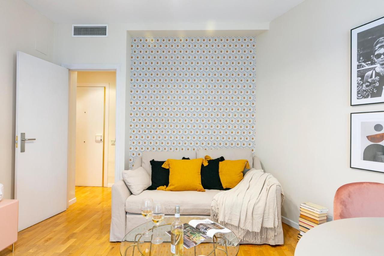 Luxury Belmont Puerta Del Sol Apartment Madrid Exterior photo
